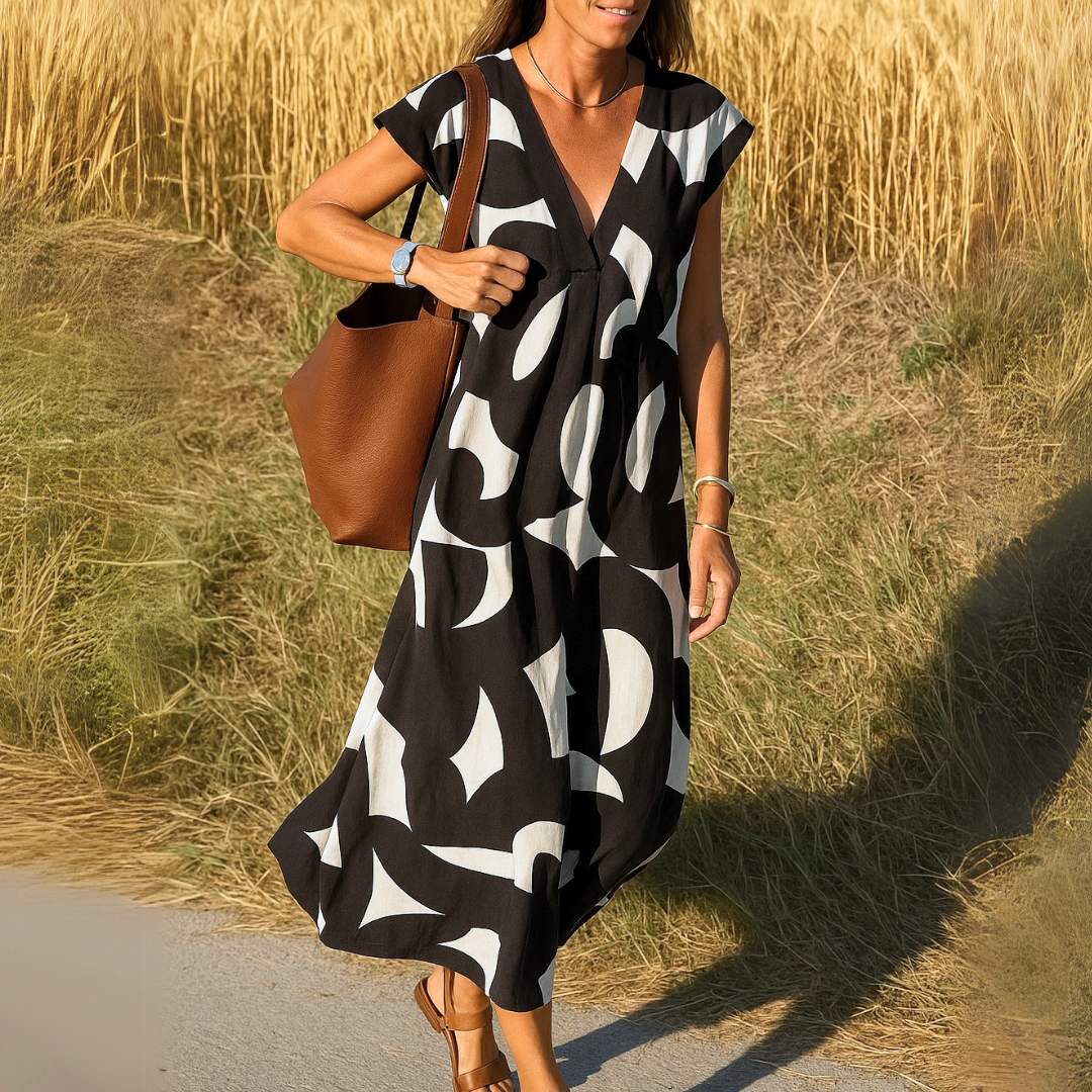 Val | Fluid Dress with V-Neck