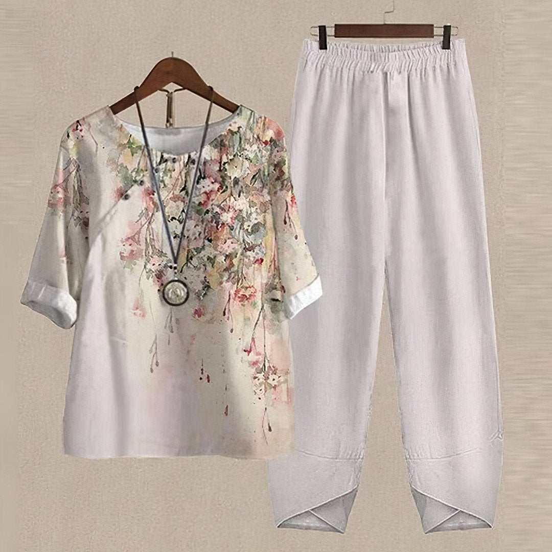 Sarah™ | Elegant and Comfortable